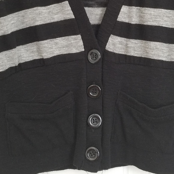 Black and gray strip Cardigan - Picture 3 of 7